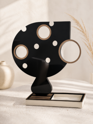 Black Mirror Stand